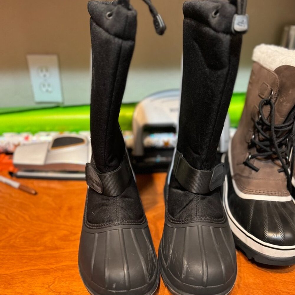 Mens snow boots